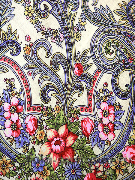 Шерстяной Павлопосадский платок "Милый друг", 89*89 см, арт. 1345-1