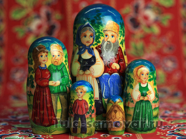 Матрешка "Семья" 5 куколок арт. 5715