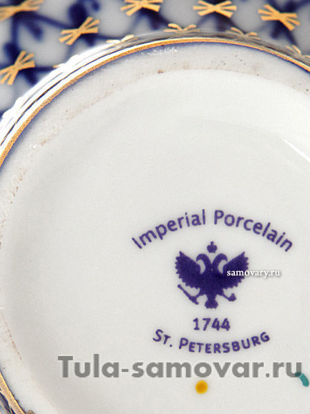 Ваза для цветов фарфоровая форма Тюльпан роспись Кобальтовая сетка Императорский фарфоровый завод