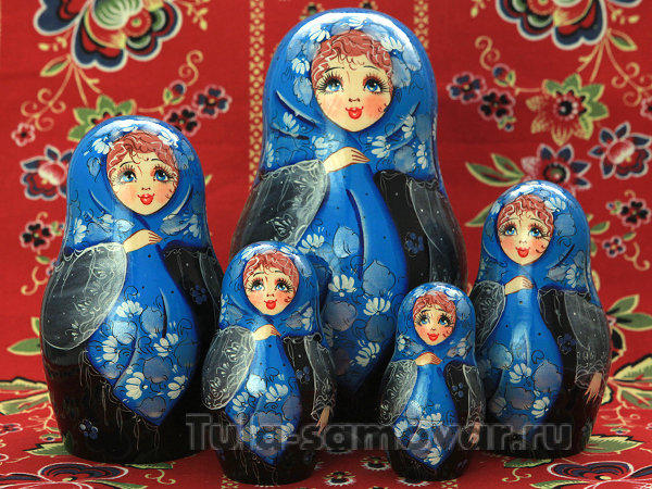 Вятская матрешка 10 куколок "В голубом платке"