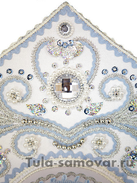 Русский кокошник "Купола" белый