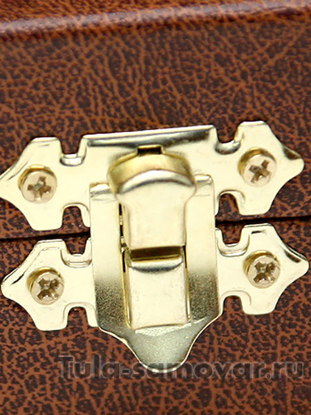 Футляр под кинжал коричневого цвета