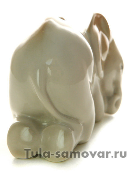 Скульптура слоненок спящий, Императорский фарфор