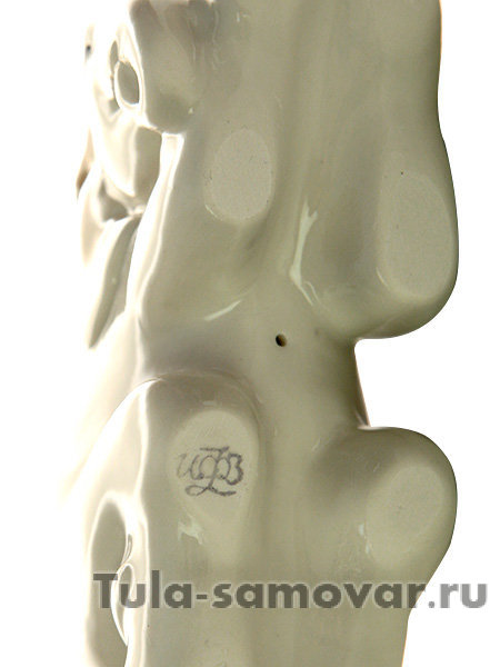 Скульптура слоненок спящий, Императорский фарфор